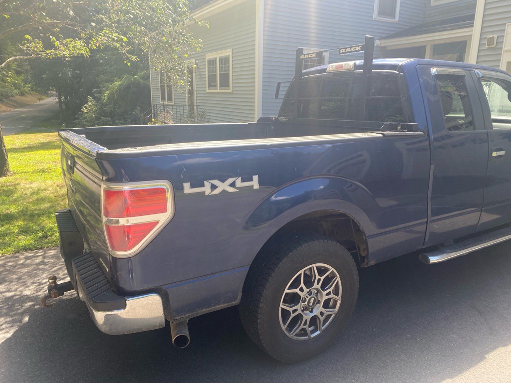 2011 Ford F-150 Image 4