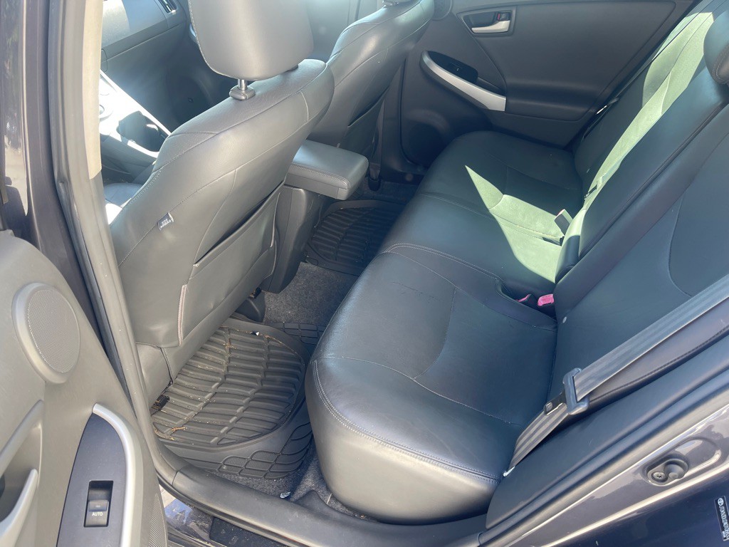 2010 Toyota Prius Image 8