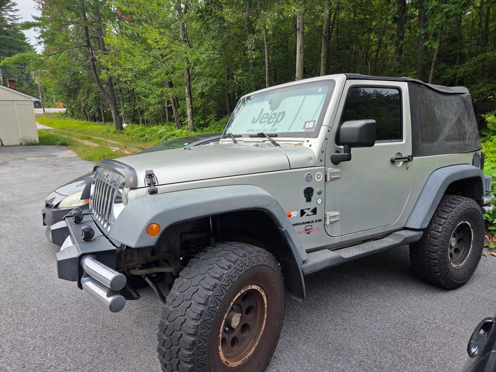 2007 Jeep Wrangler Image 2