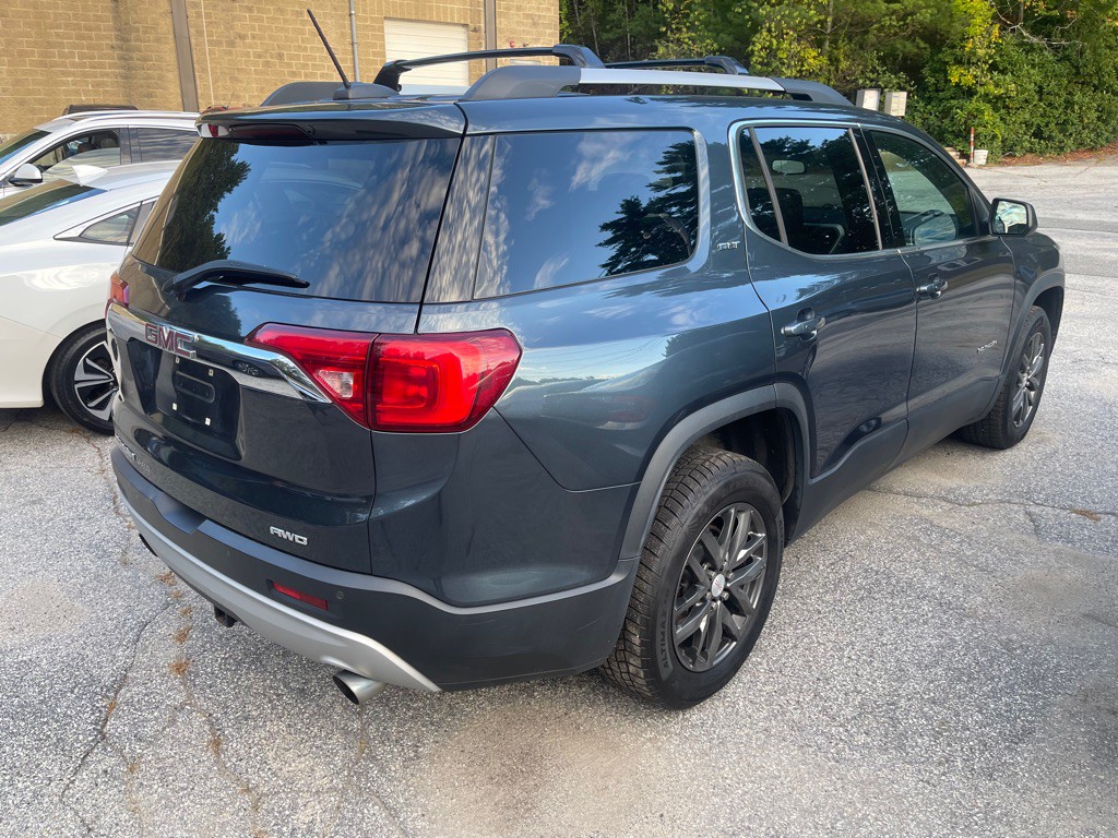 2019 GMC Acadia Image 3