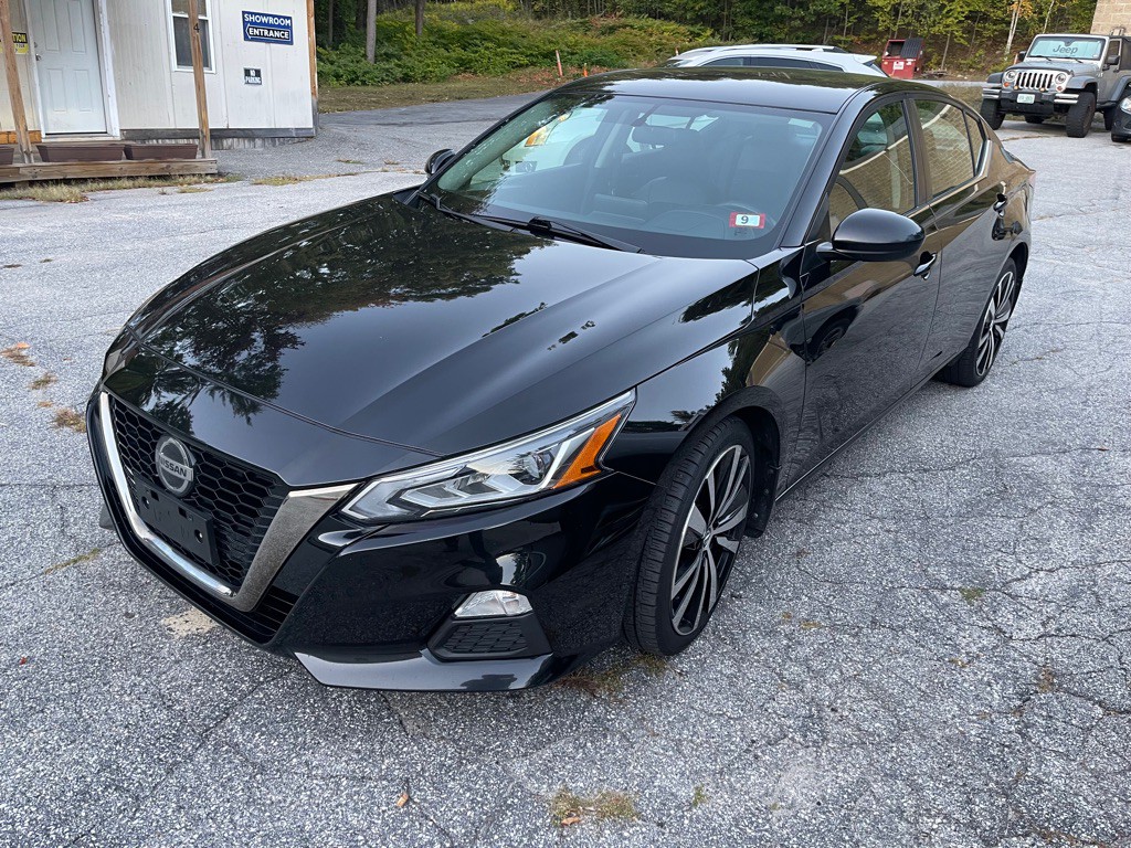 2019 Nissan Altima Image 1