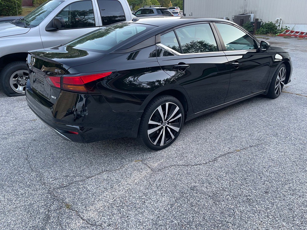 2019 Nissan Altima Image 4