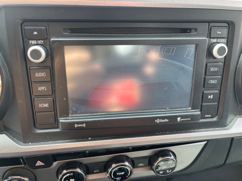 2016 Toyota Tacoma Image 11