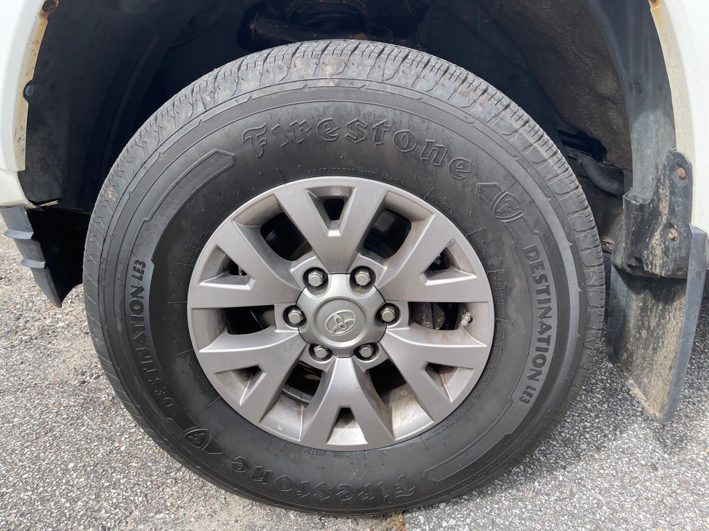 2016 Toyota Tacoma Image 22