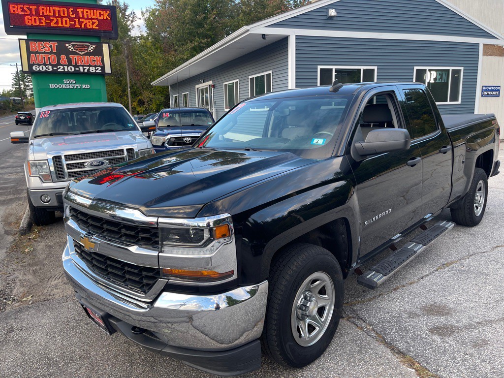 2017 Chevrolet Silverado 1500 Image 1