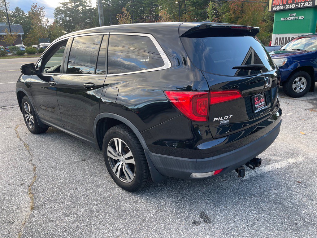 2017 Honda Pilot Image 3