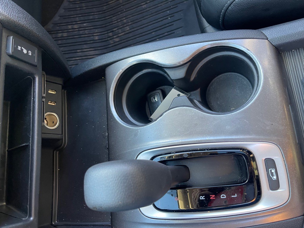 2017 Honda Pilot Image 12