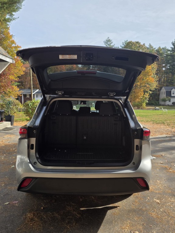 2023 Toyota Highlander Image 9