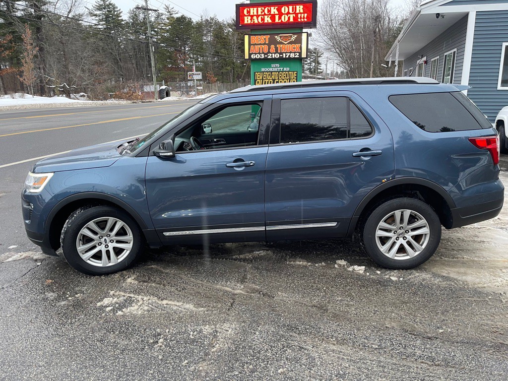 2018 Ford Explorer Image 2