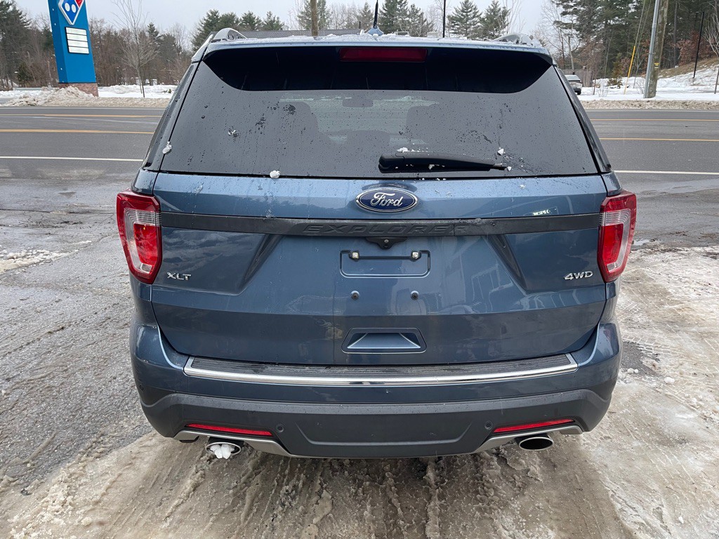 2018 Ford Explorer Image 4