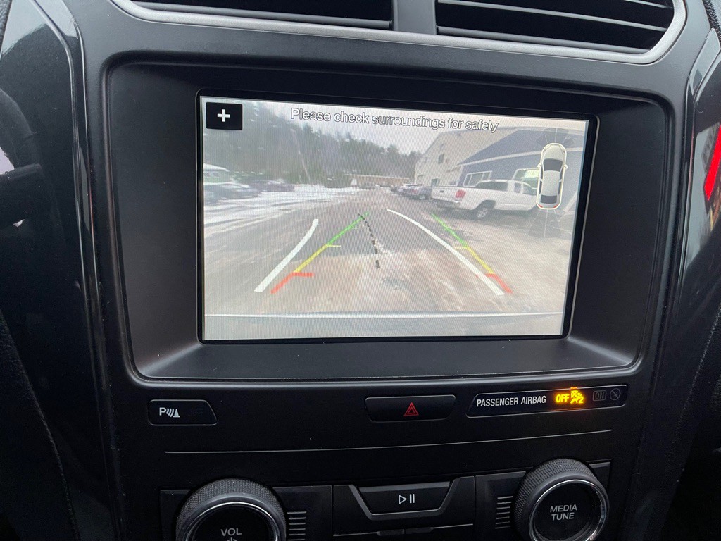 2018 Ford Explorer Image 16