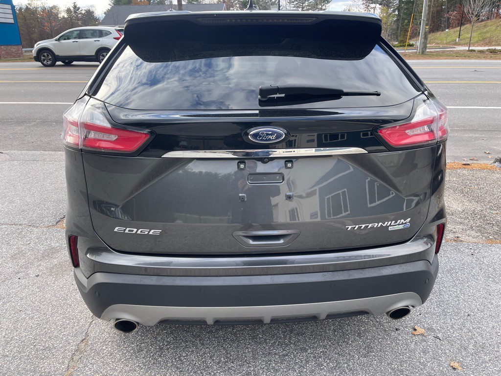 2019 Ford Edge Image 4