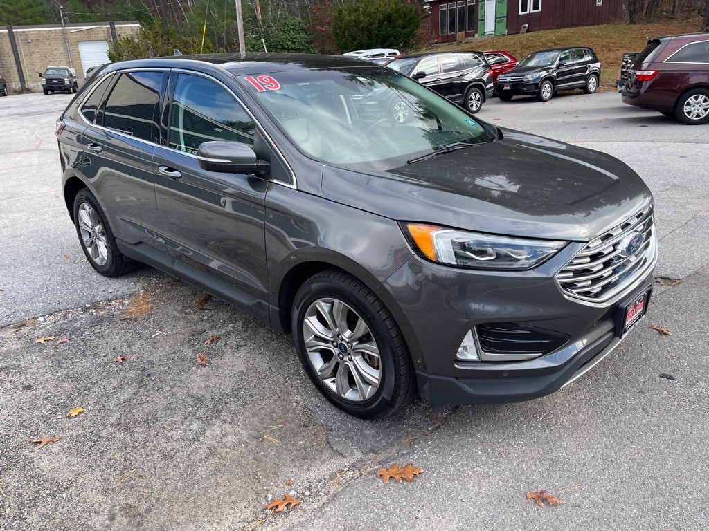 2019 Ford Edge Image 7