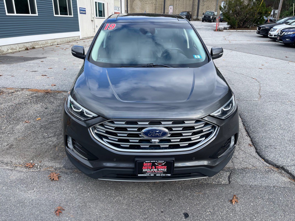 2019 Ford Edge Image 8