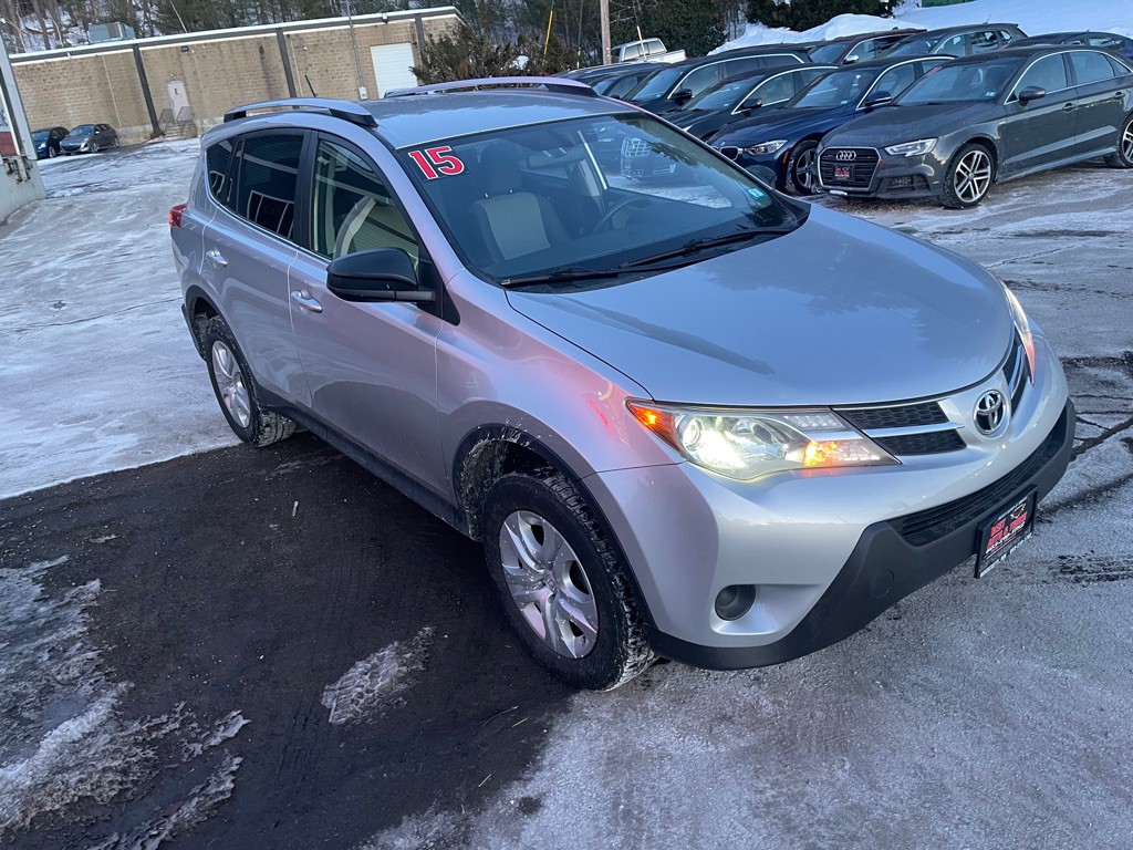 2015 Toyota Rav4 Image 7