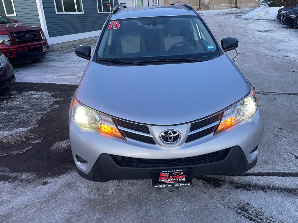 2015 Toyota Rav4 Image 8