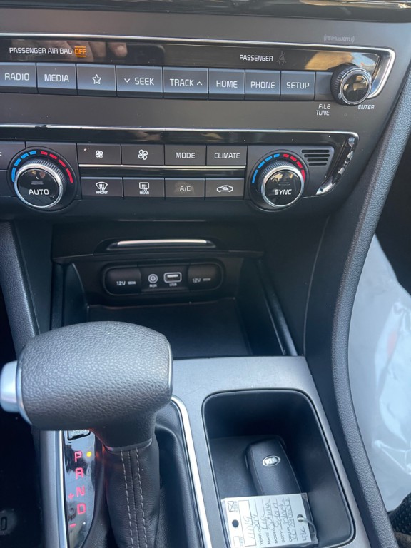 2019 Kia Optima Image 12