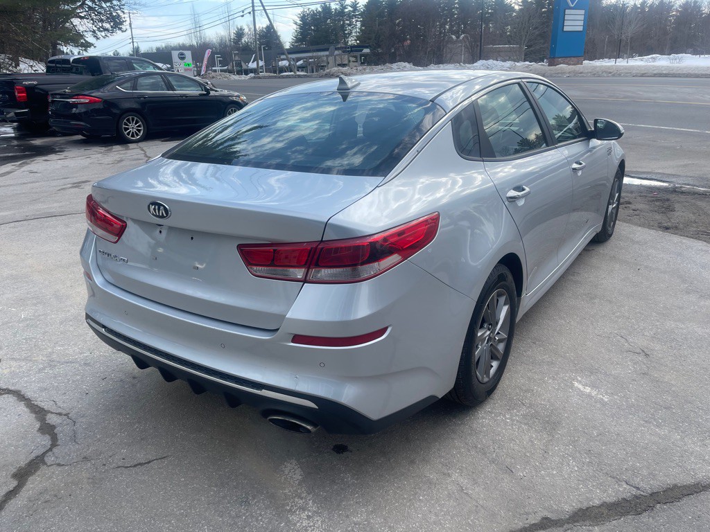 2019 Kia Optima Image 5