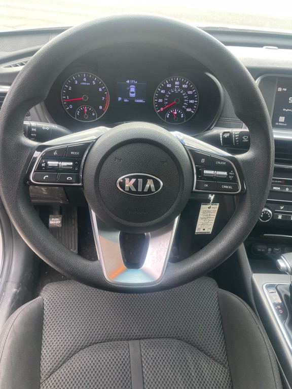 2019 Kia Optima Image 9
