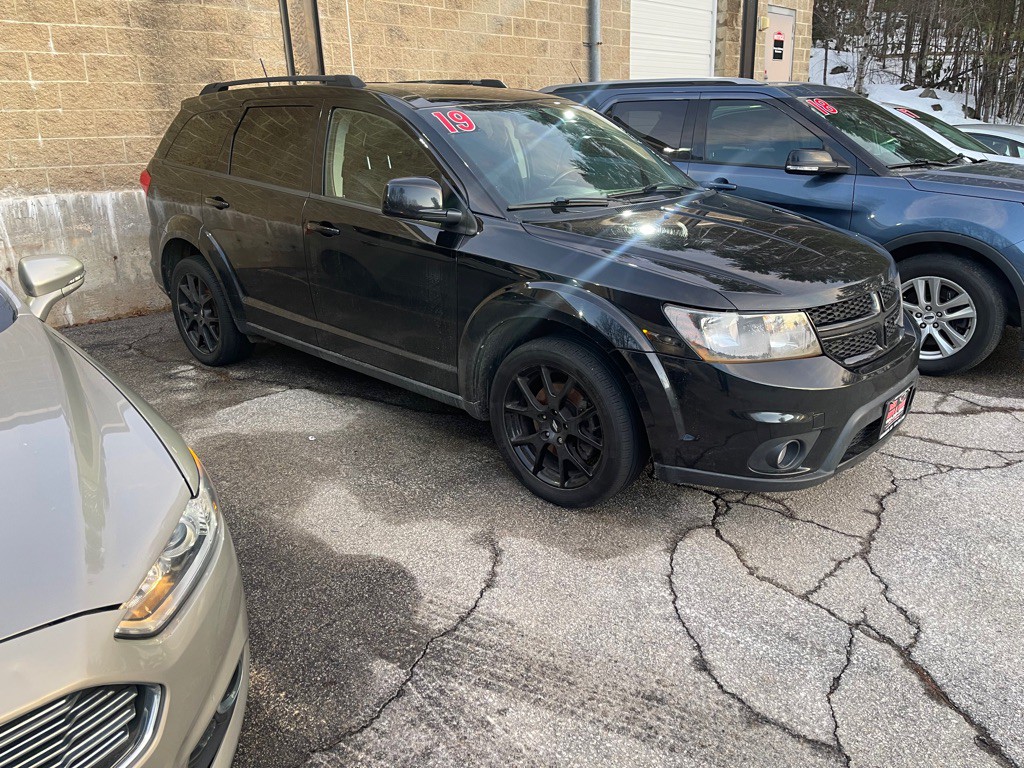 2019 Dodge Journey Image 2