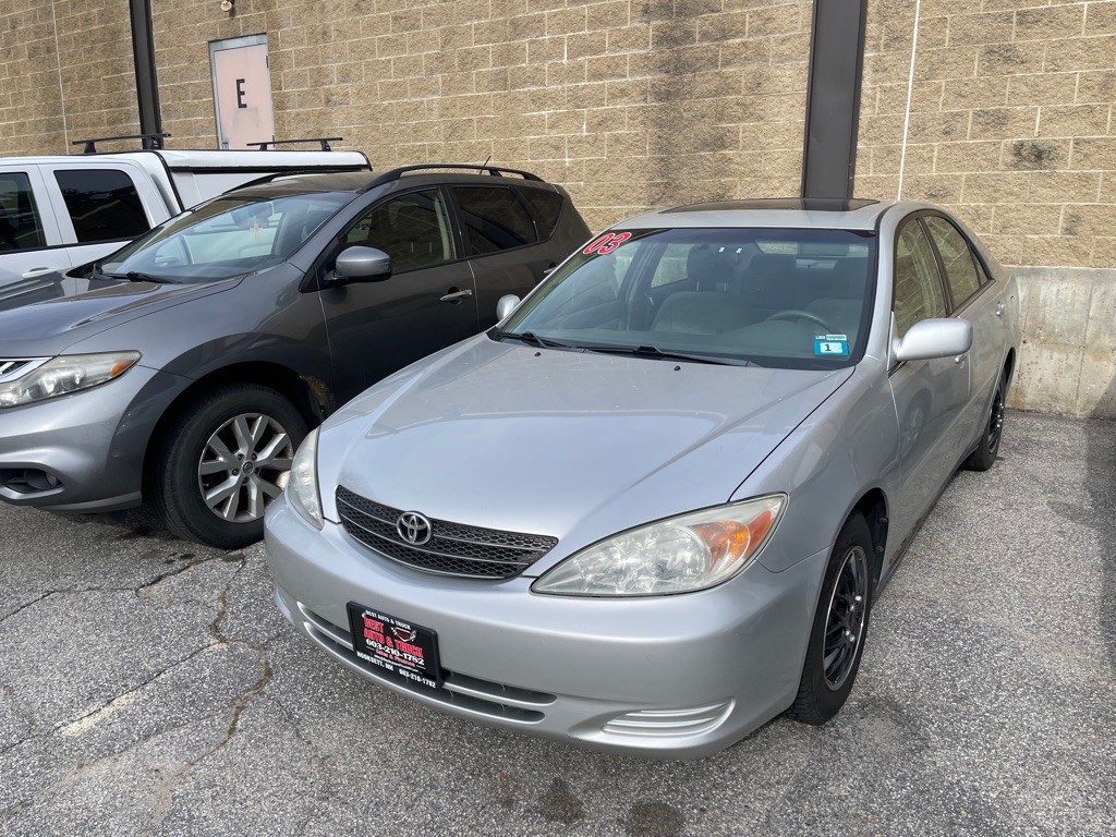 2003 Toyota Camry Image 1