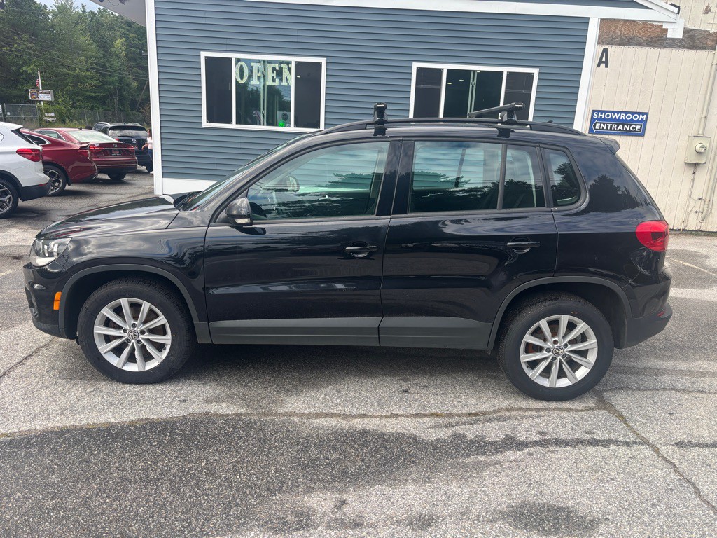 2017 Volkswagen Tiguan Image 2