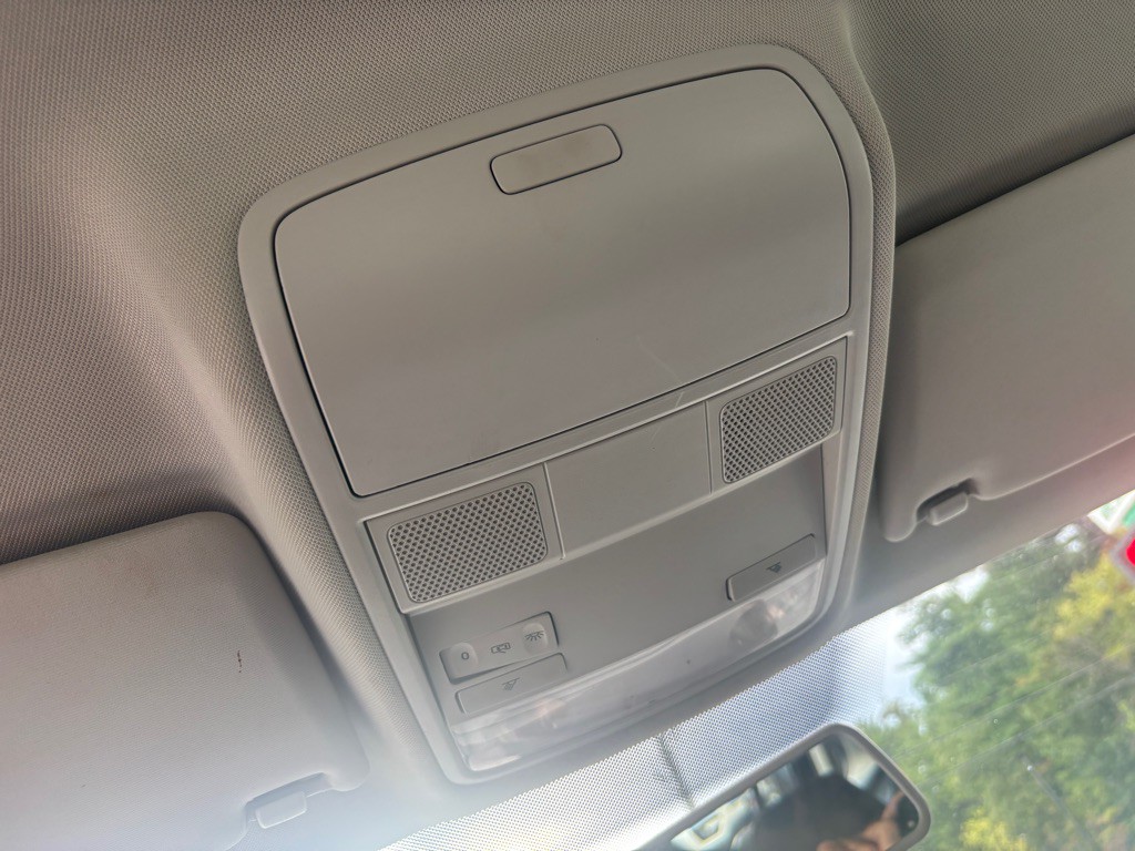 2017 Volkswagen Tiguan Image 25