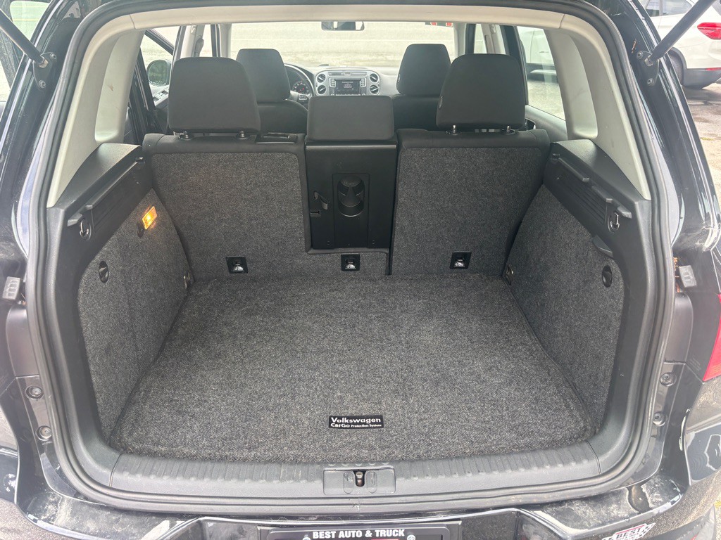 2017 Volkswagen Tiguan Image 34