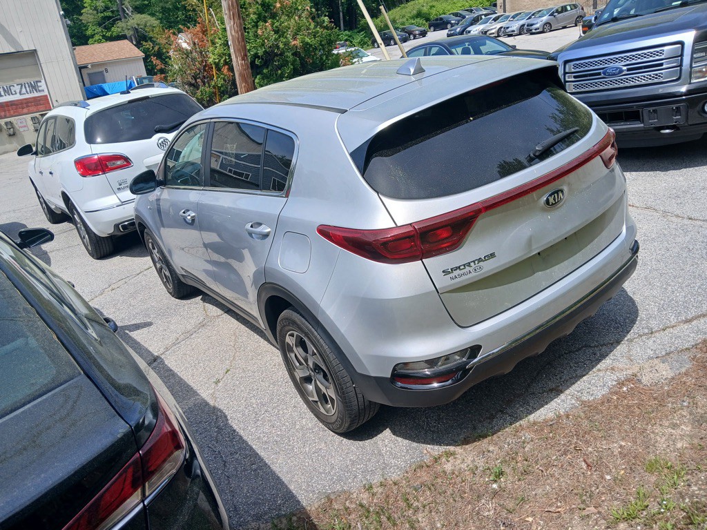 2020 Kia Sportage Image 2