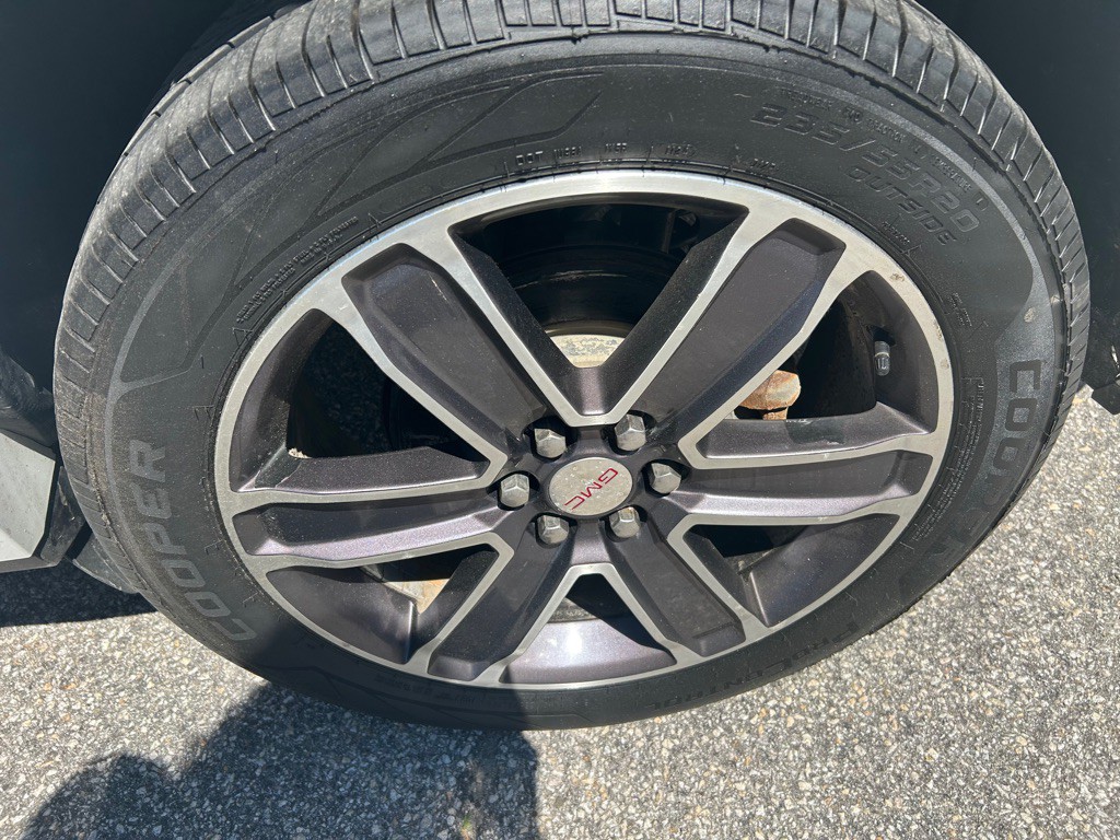 2019 GMC Acadia Image 13