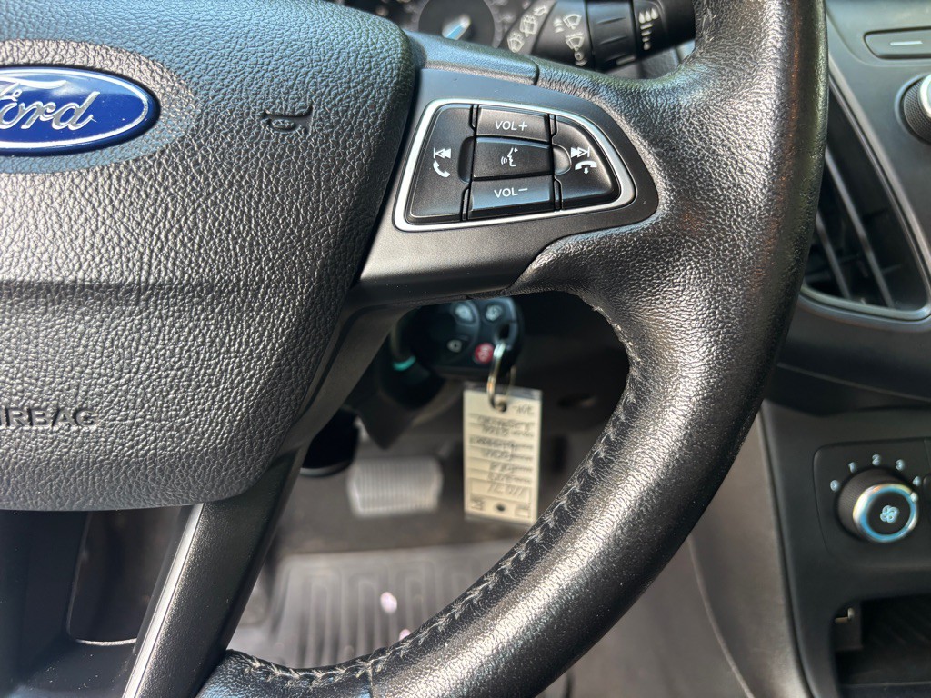 2018 Ford Focus Image 17