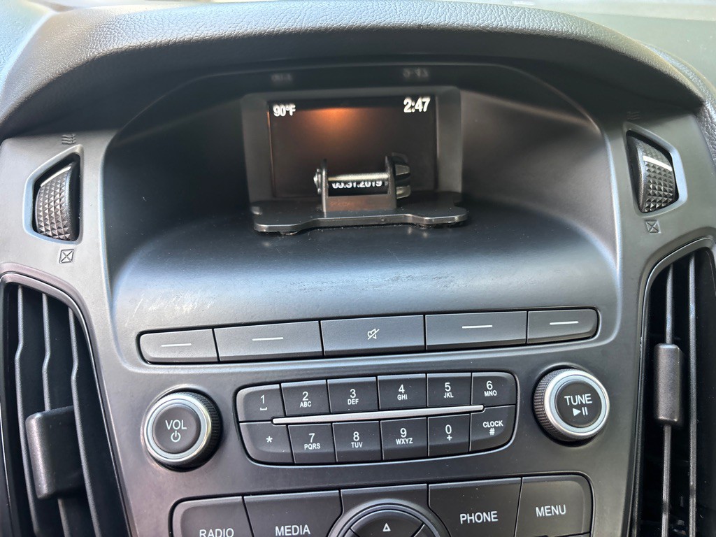 2018 Ford Focus Image 19