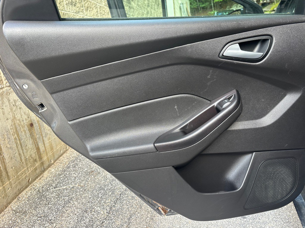 2018 Ford Focus Image 31