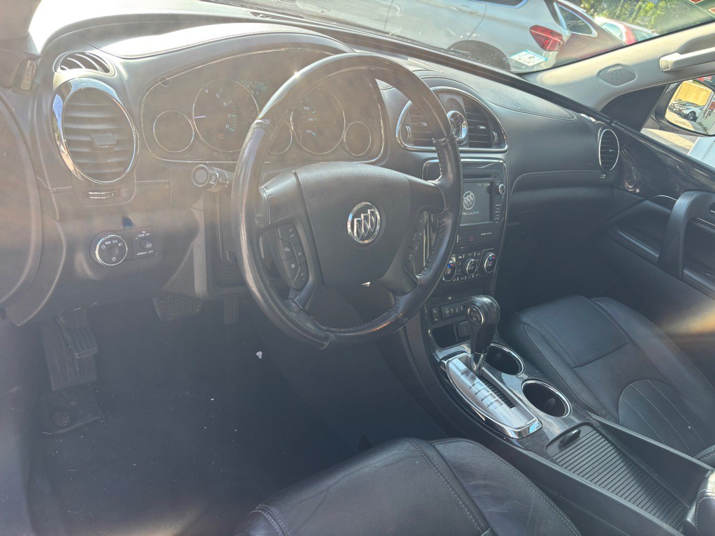 2017 Buick Enclave Image 12