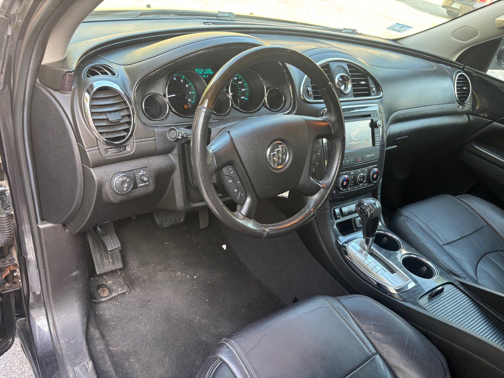 2017 Buick Enclave Image 18