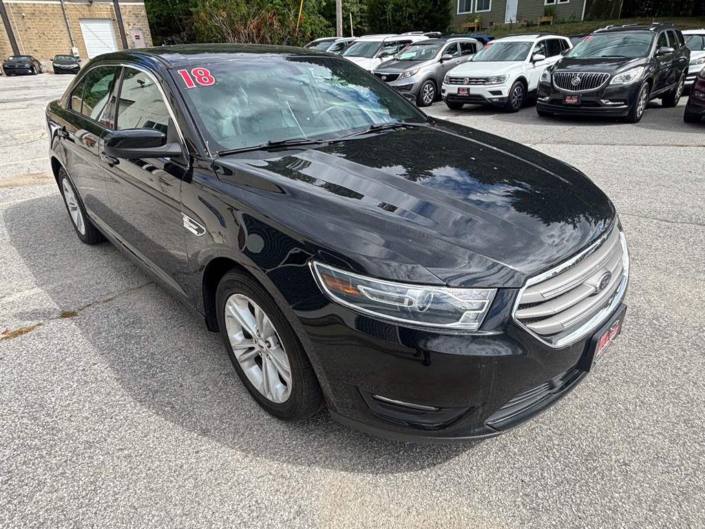 2018 Ford Taurus Image 7