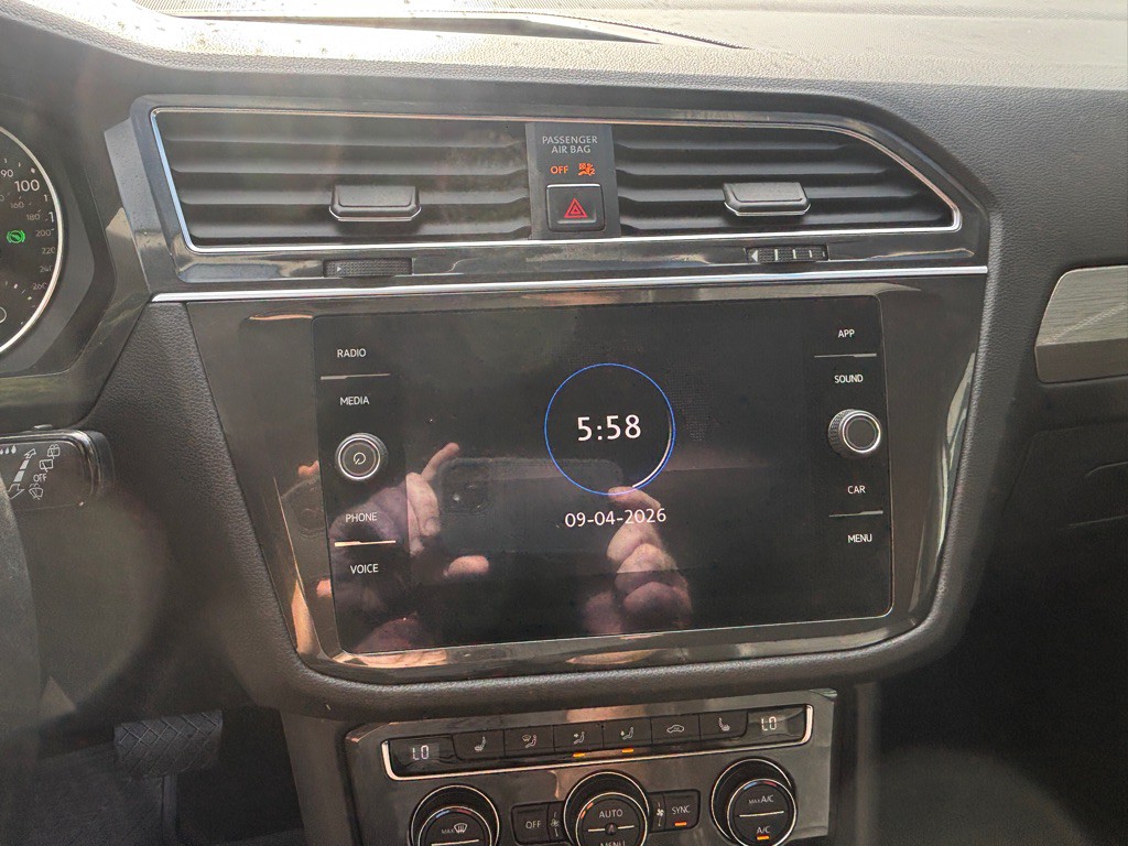 2018 Volkswagen Tiguan Image 20