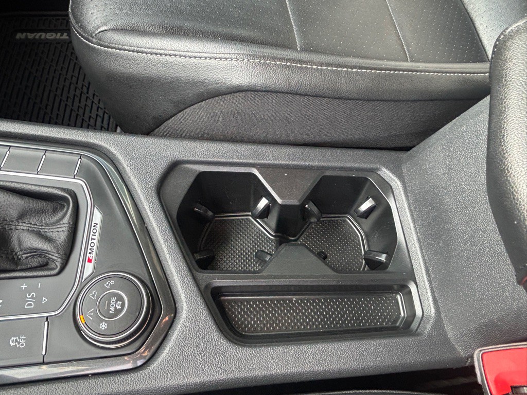 2018 Volkswagen Tiguan Image 24