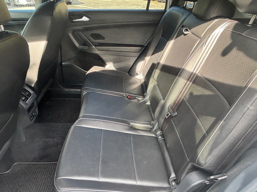 2018 Volkswagen Tiguan Image 32
