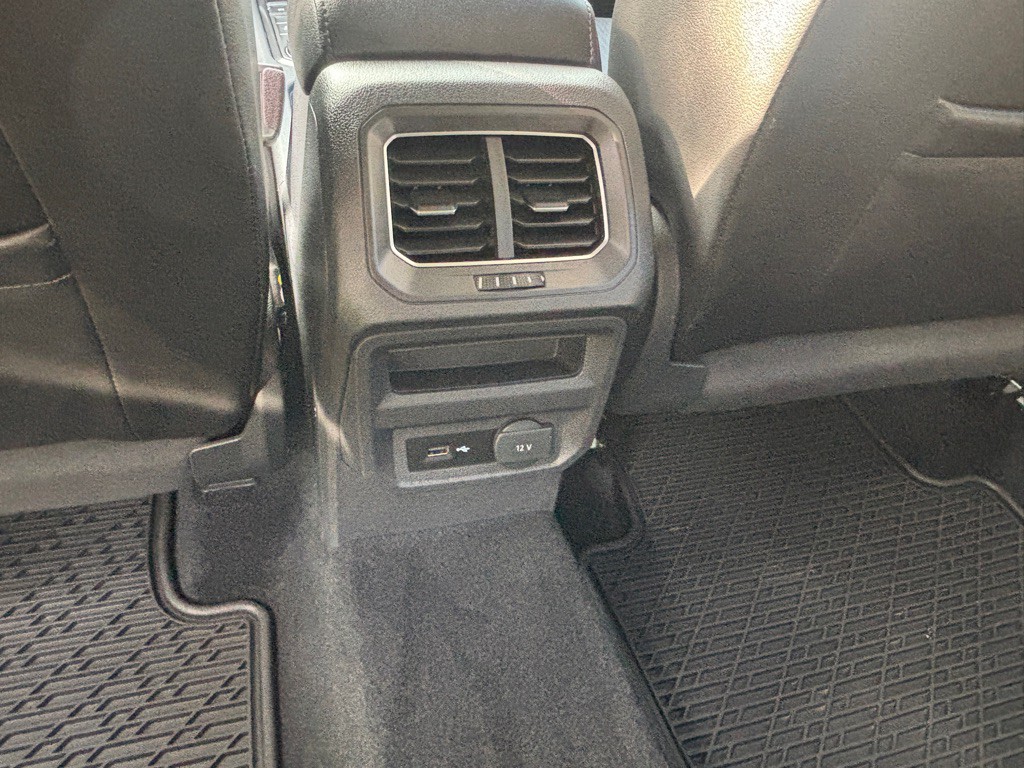 2018 Volkswagen Tiguan Image 34