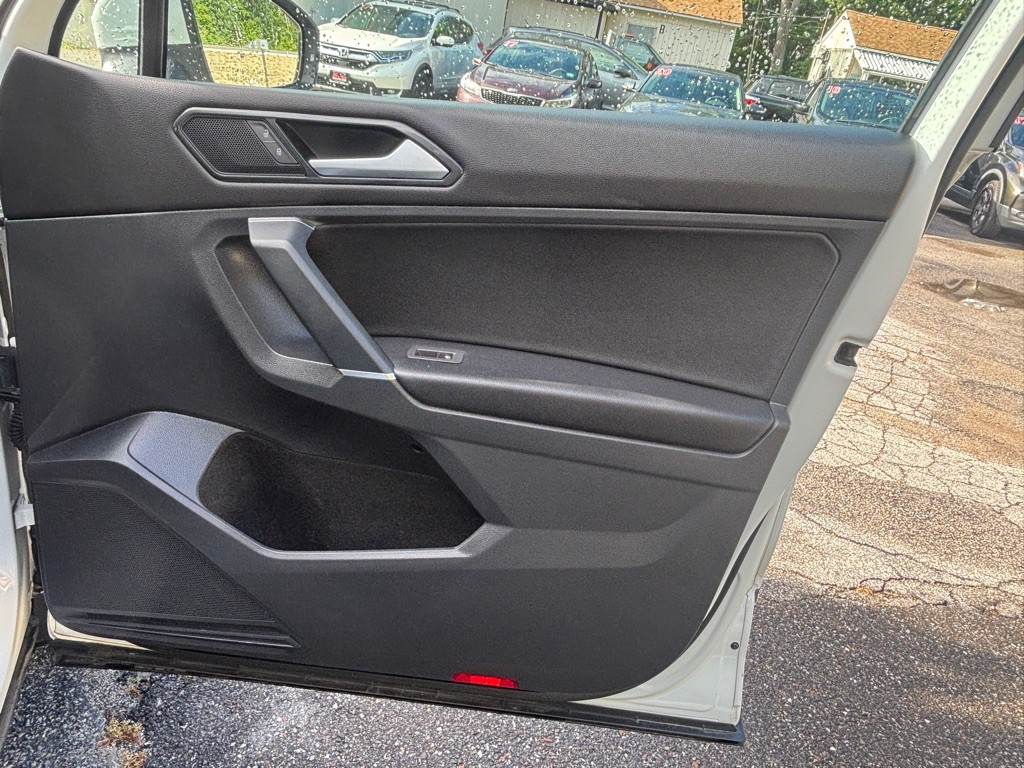 2018 Volkswagen Tiguan Image 37