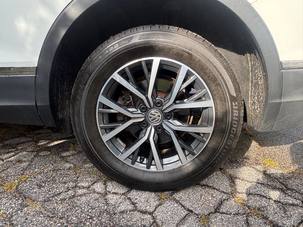 2018 Volkswagen Tiguan Image 42