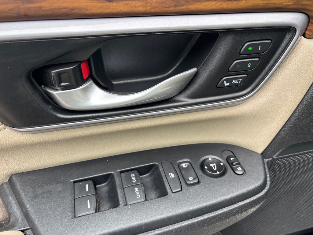 2017 Honda CR-V Image 26
