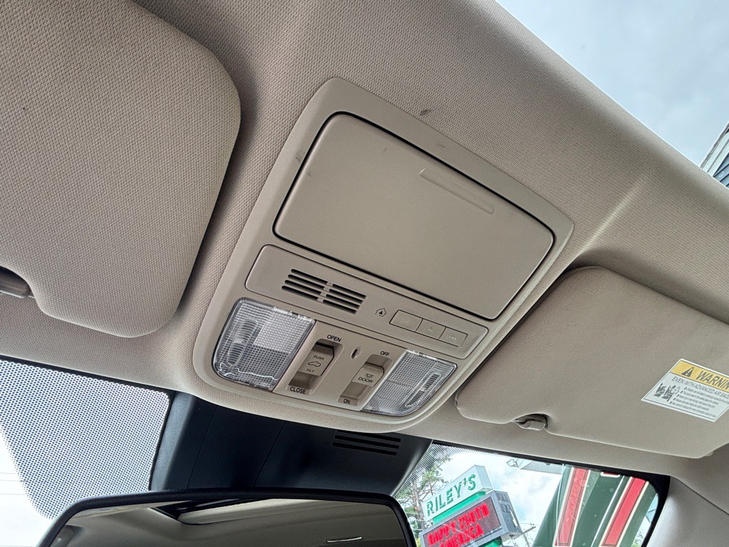 2017 Honda CR-V Image 39