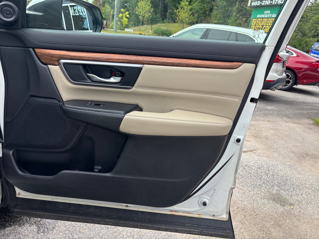 2017 Honda CR-V Image 51