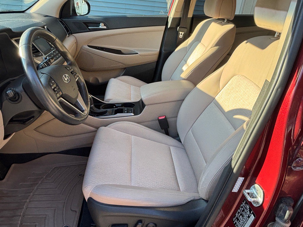 2016 Hyundai Tucson Image 8