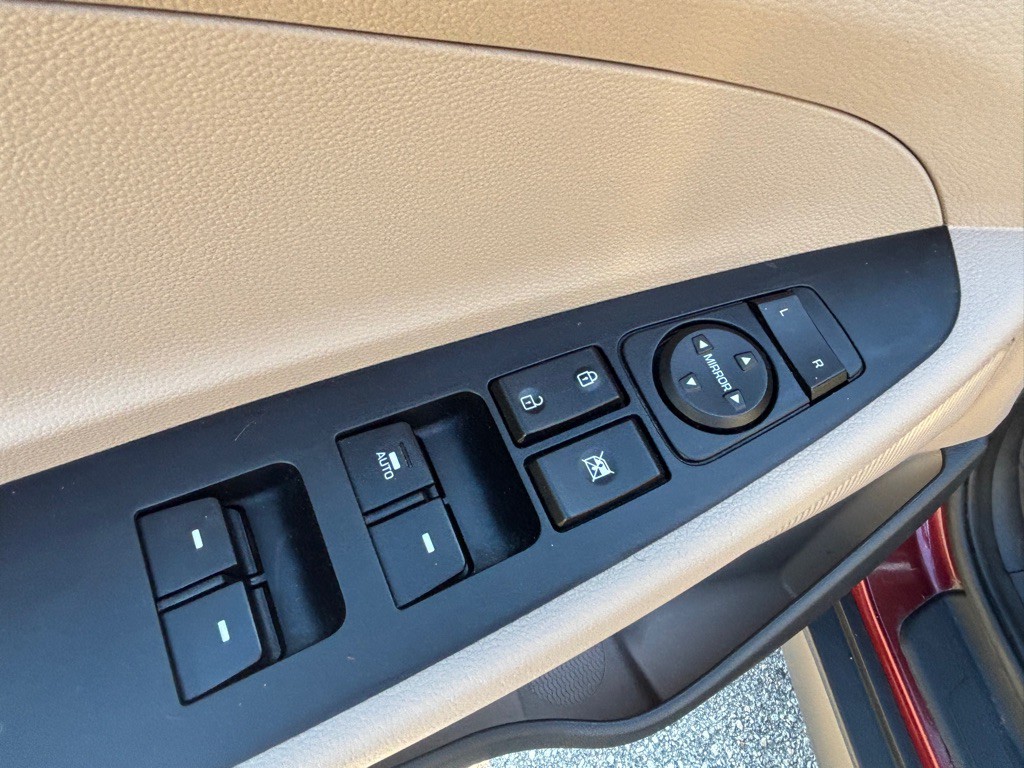 2016 Hyundai Tucson Image 12
