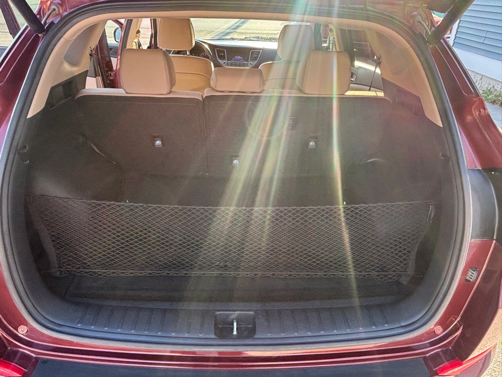 2016 Hyundai Tucson Image 18