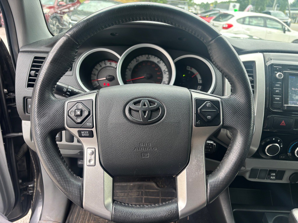 2015 Toyota Tacoma Image 7