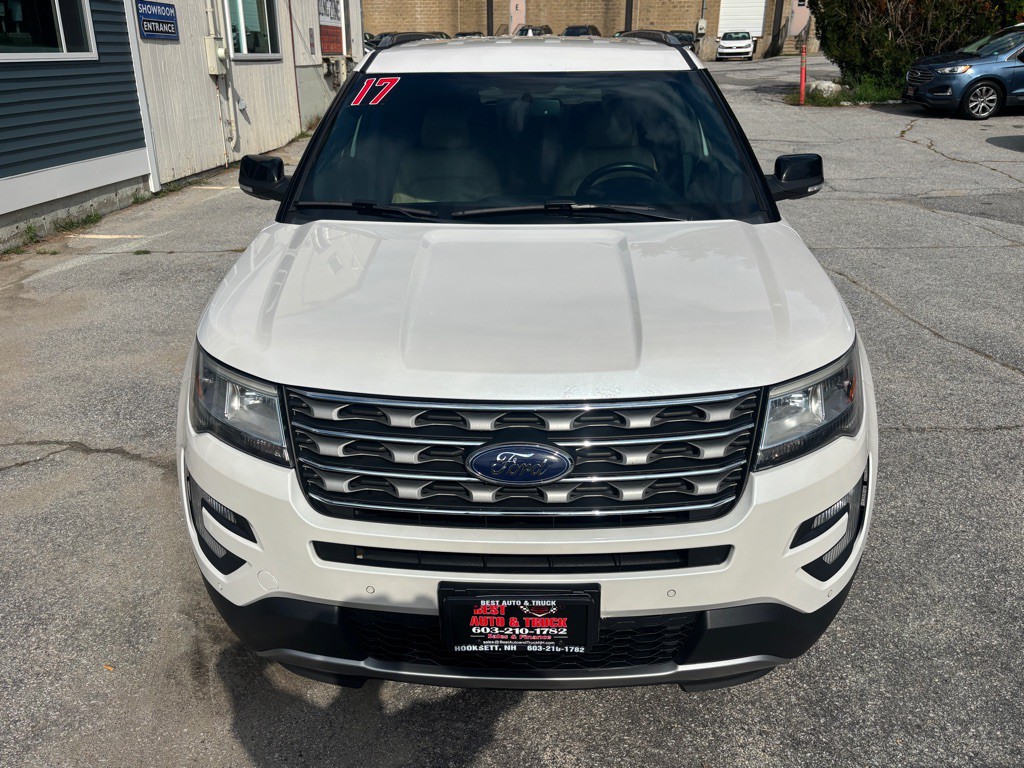 2017 Ford Explorer Image 2
